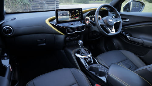 NISSAN JUKE HATCHBACK 1.0 DiG-T Acenta Premium 5dr DCT view 9